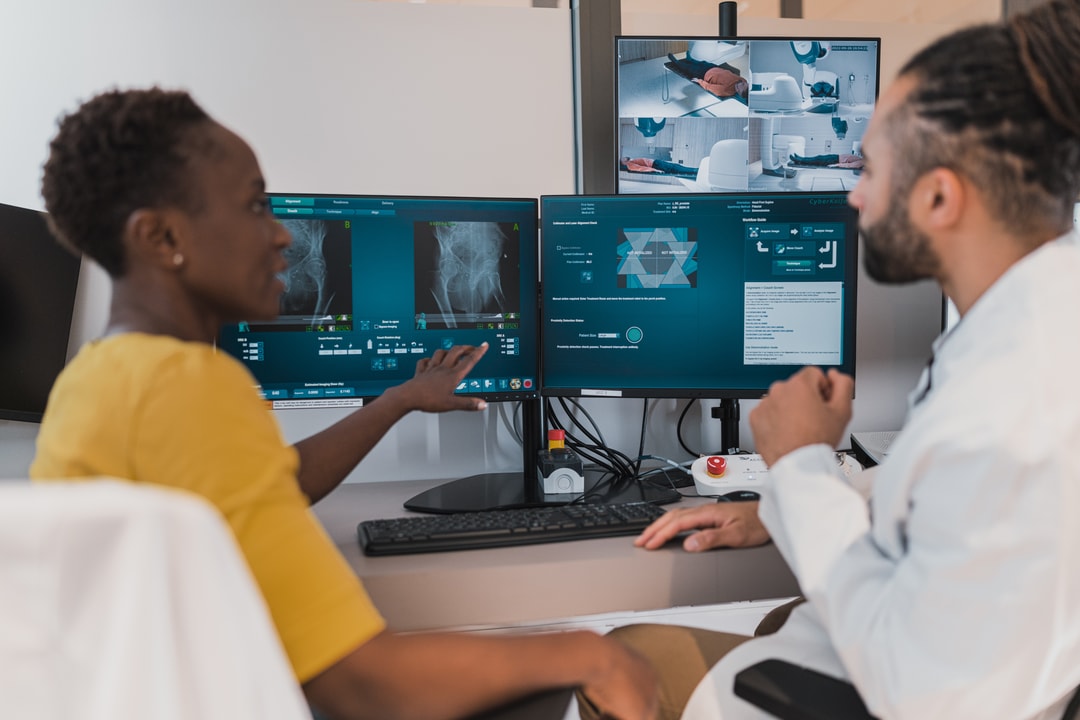 Analysing data and results of a medical scan